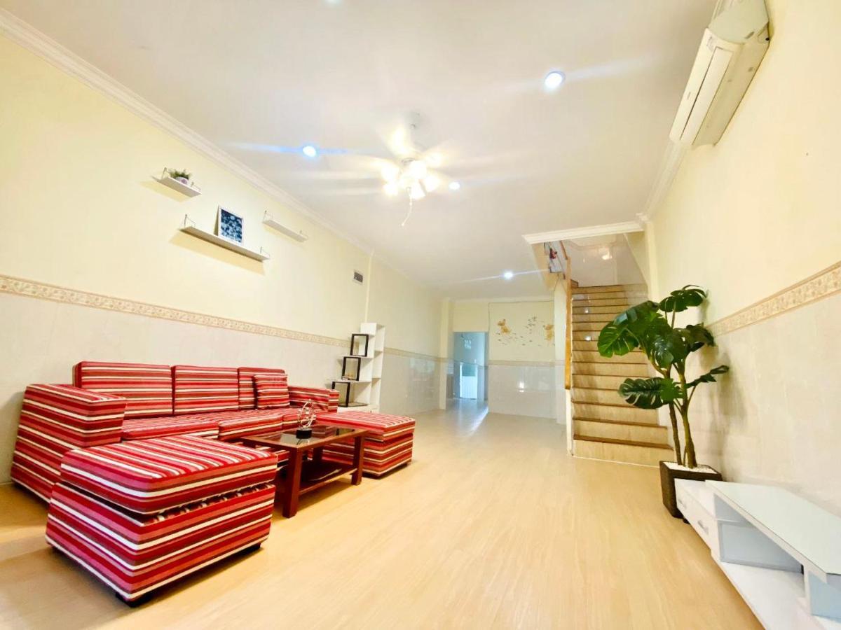 فندق Yana House بنوم بنه المظهر الخارجي الصورة